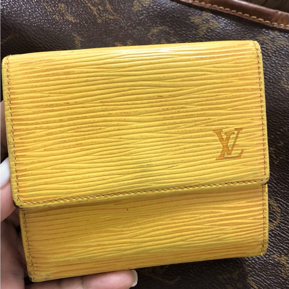 Woman wallet ,great condition 👌